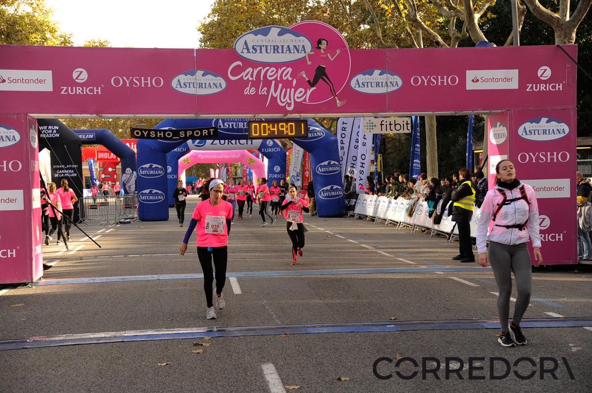 Llegada de la Carrera de la Mujer de Barcelona (ARCO DERECHO 9)