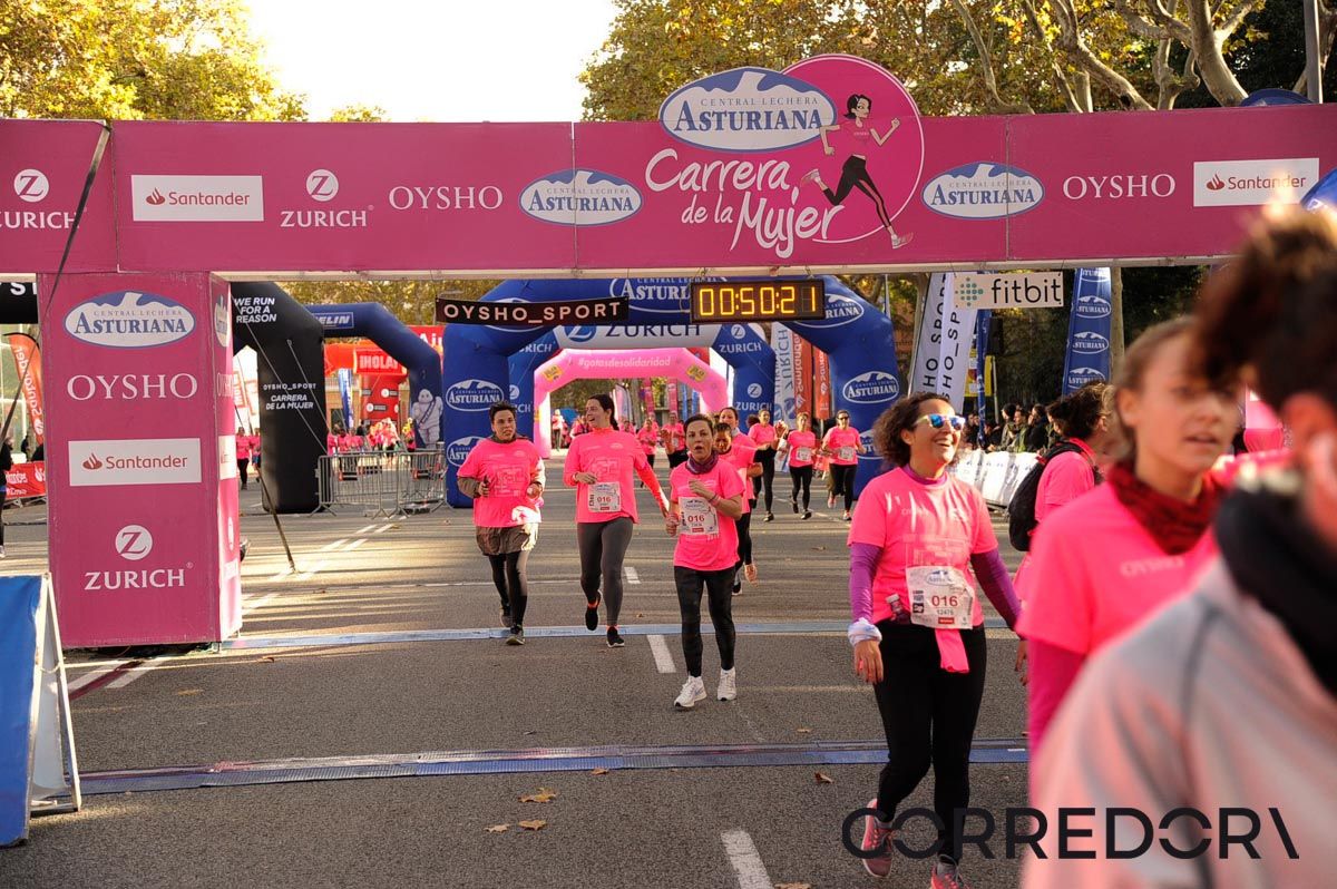 Llegada de la Carrera de la Mujer de Barcelona (ARCO DERECHO 11)