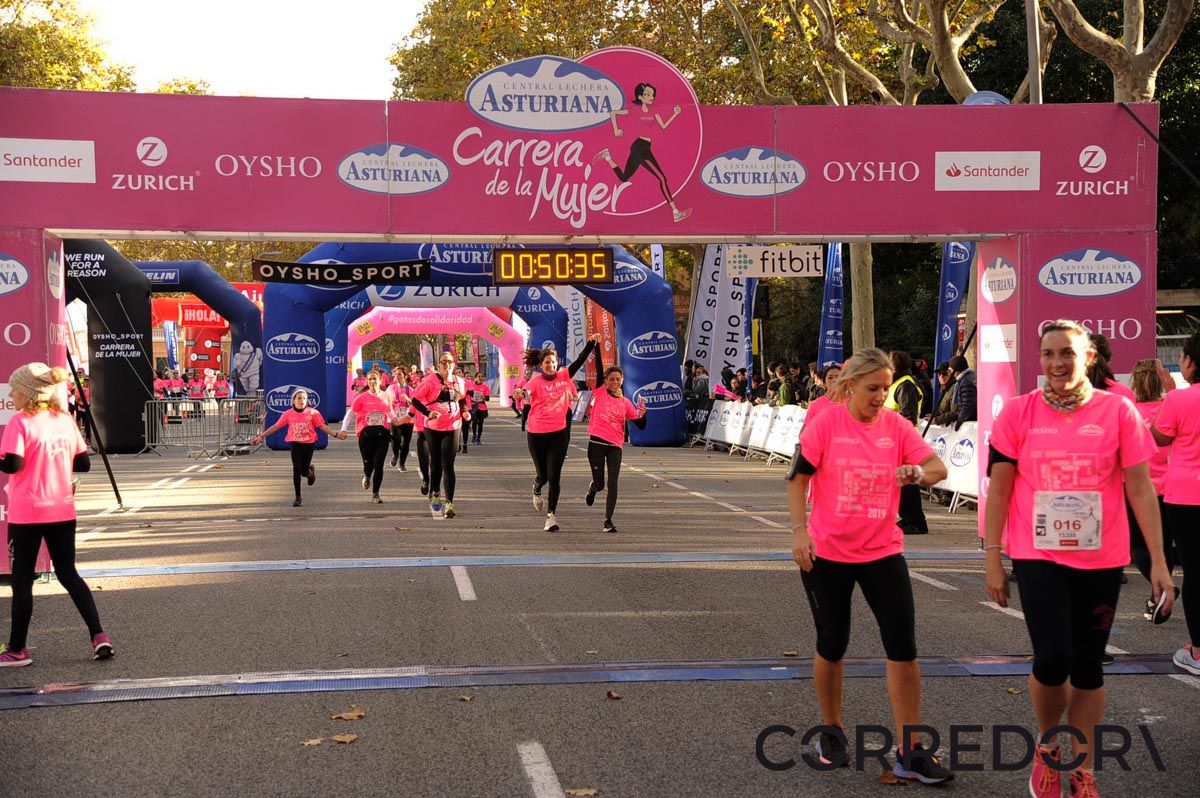 Llegada de la Carrera de la Mujer de Barcelona (ARCO DERECHO 11)