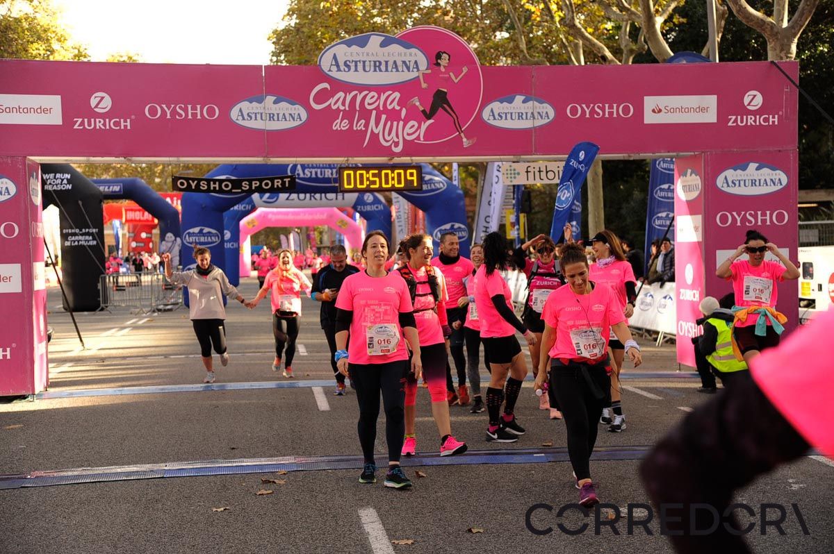Llegada de la Carrera de la Mujer de Barcelona (ARCO DERECHO 10)
