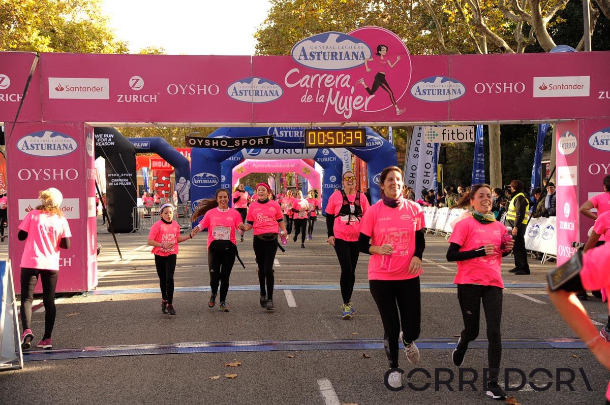 Llegada de la Carrera de la Mujer de Barcelona (ARCO DERECHO 11)