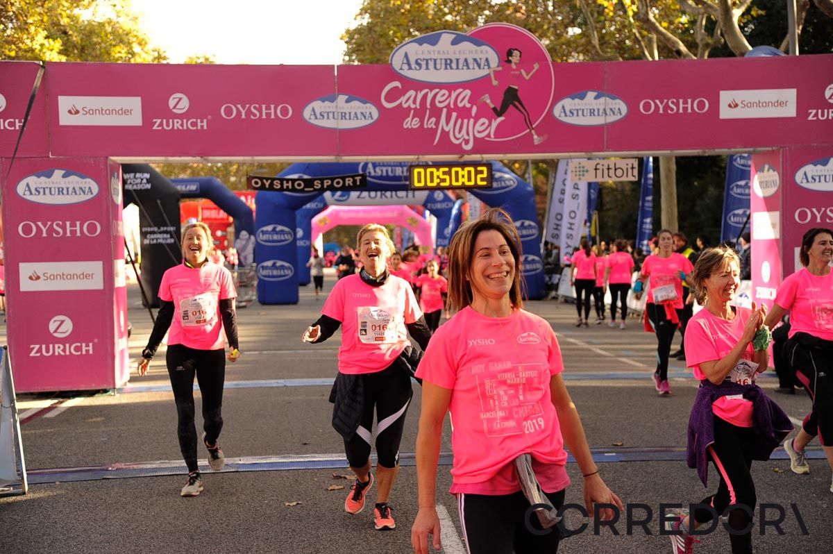 Llegada de la Carrera de la Mujer de Barcelona (ARCO DERECHO 10)