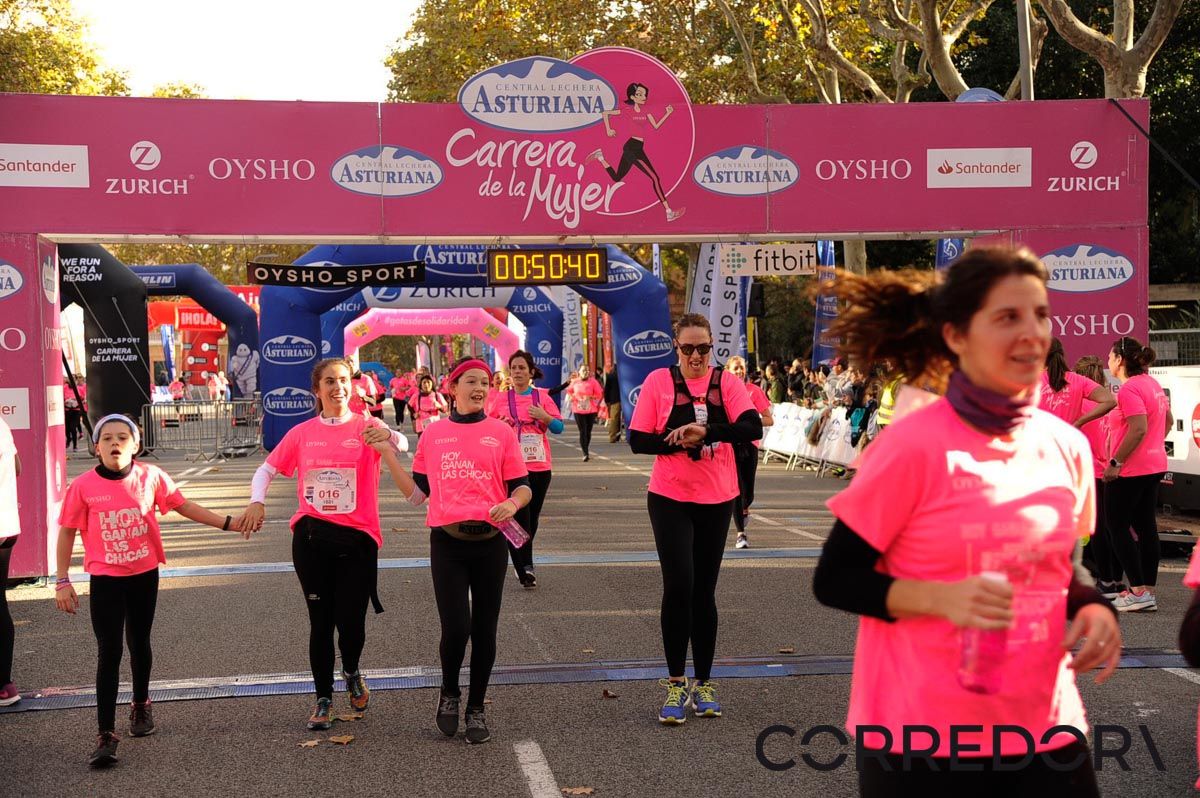 Llegada de la Carrera de la Mujer de Barcelona (ARCO DERECHO 11)
