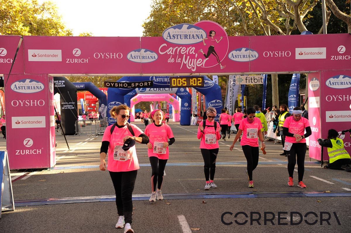 Llegada de la Carrera de la Mujer de Barcelona (ARCO DERECHO 12)