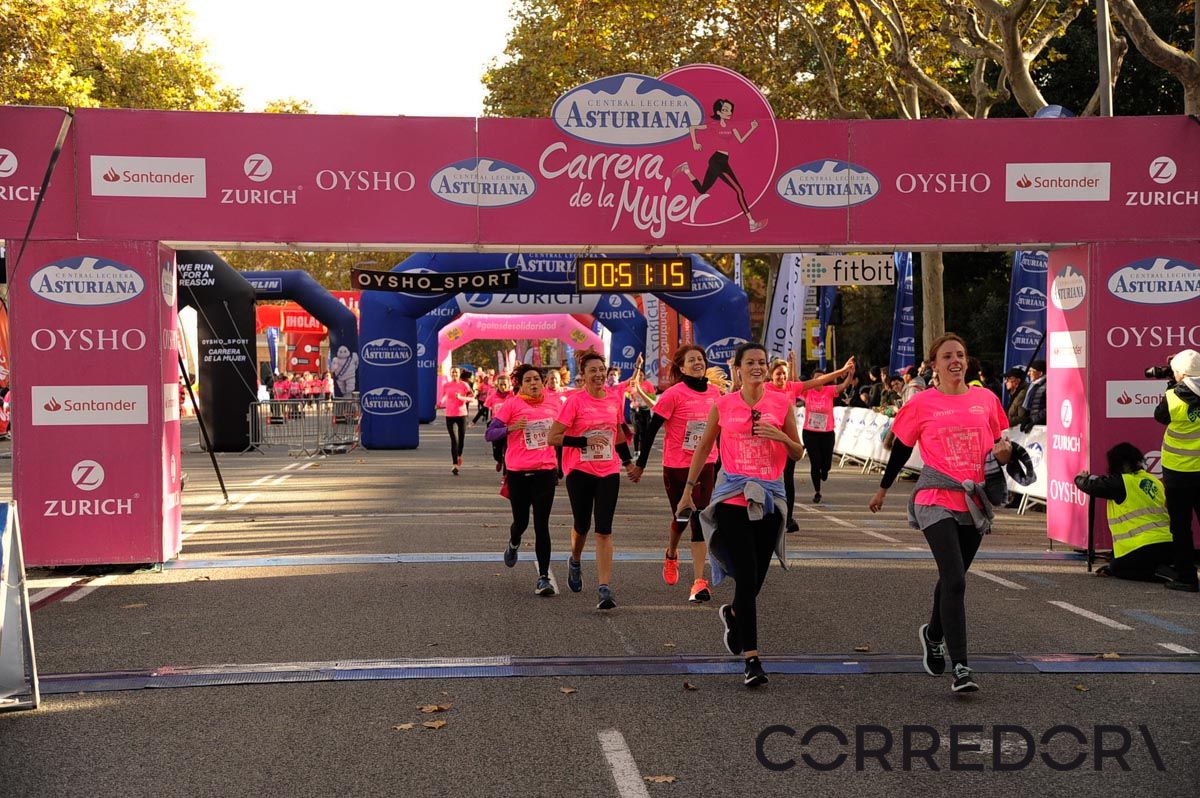 Llegada de la Carrera de la Mujer de Barcelona (ARCO DERECHO 12)