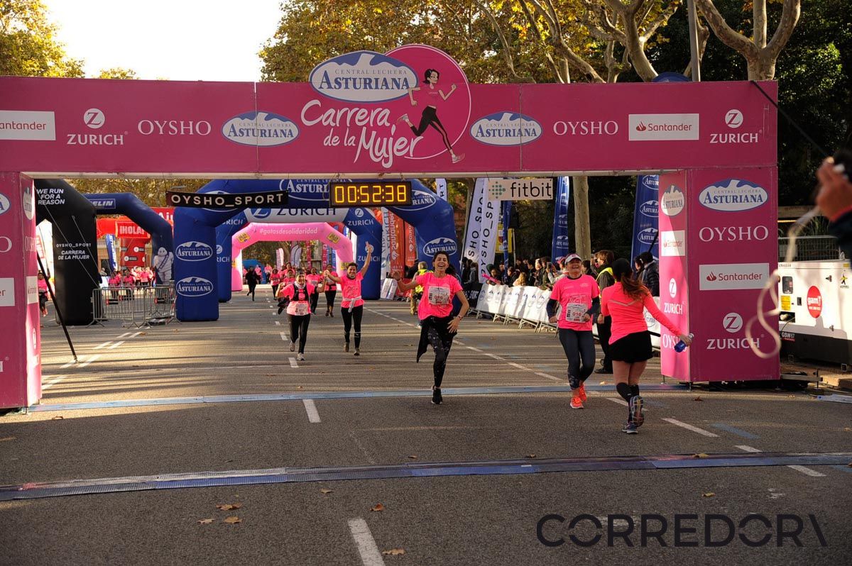 Llegada de la Carrera de la Mujer de Barcelona (ARCO DERECHO 13)