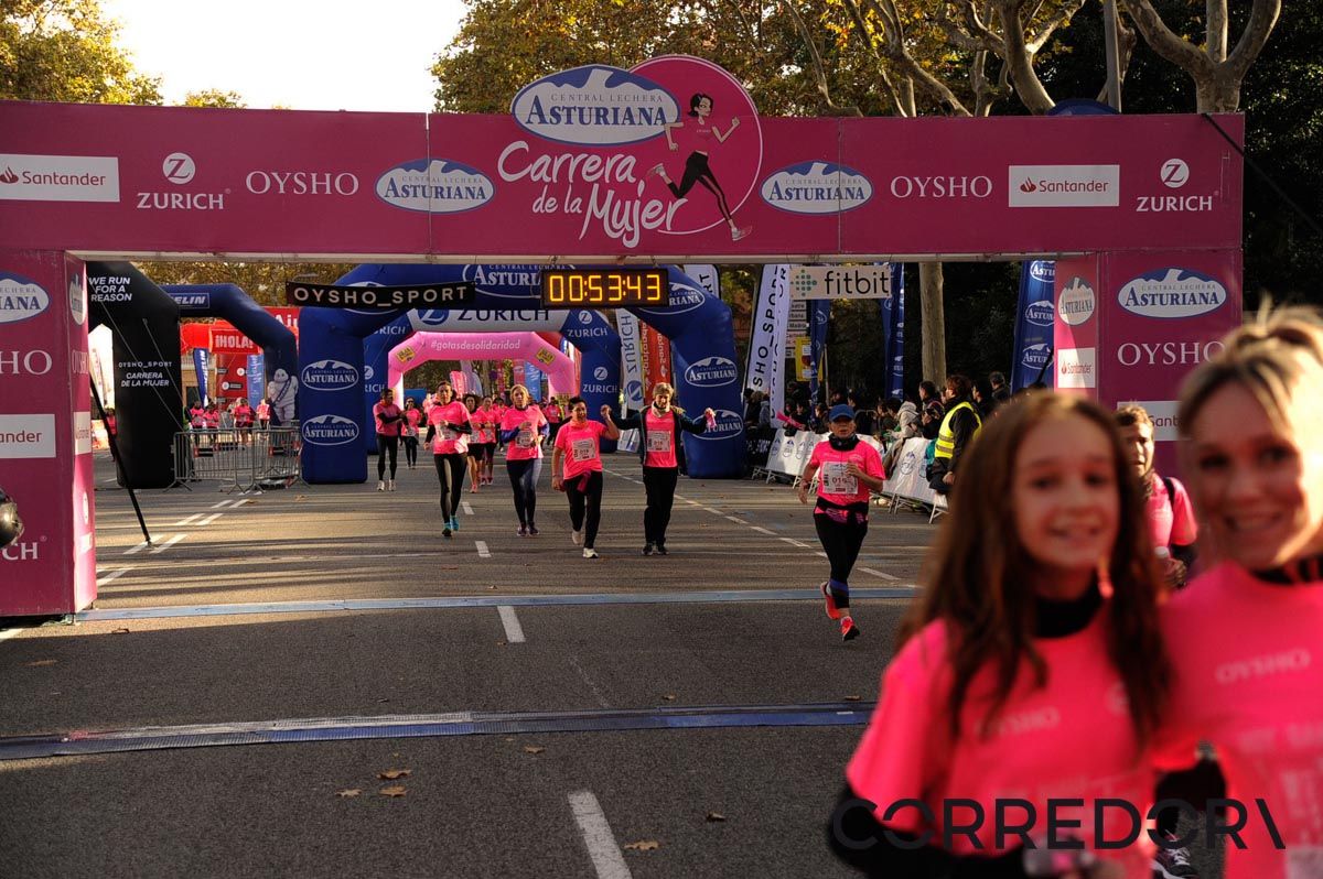 Llegada de la Carrera de la Mujer de Barcelona (ARCO DERECHO 15)