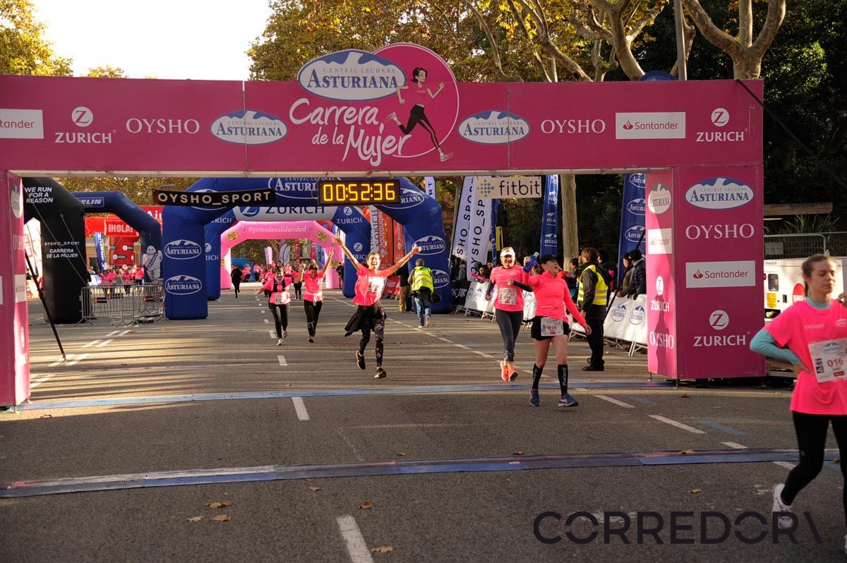 Llegada de la Carrera de la Mujer de Barcelona (ARCO DERECHO 13)