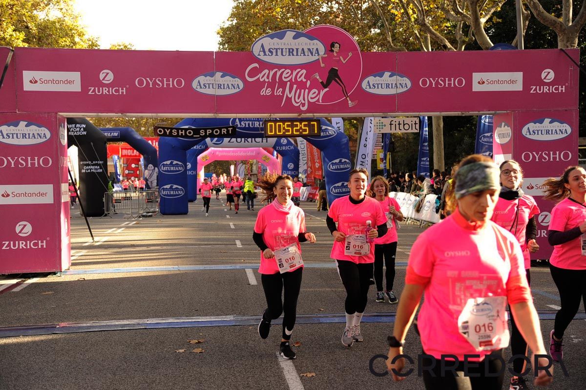 Llegada de la Carrera de la Mujer de Barcelona (ARCO DERECHO 14)