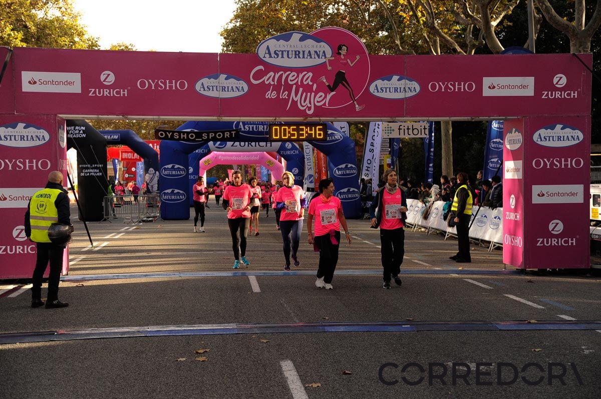 Llegada de la Carrera de la Mujer de Barcelona (ARCO DERECHO 15)