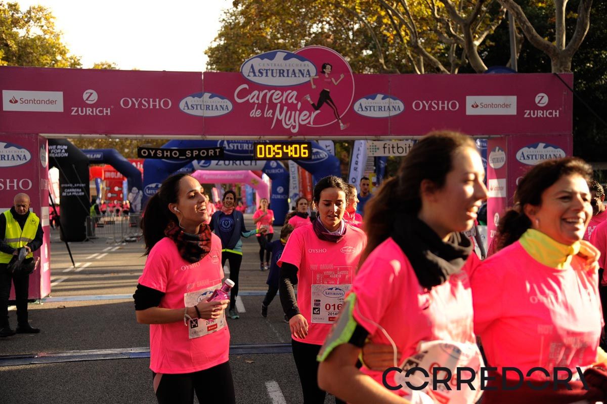 Llegada de la Carrera de la Mujer de Barcelona (ARCO DERECHO 15)