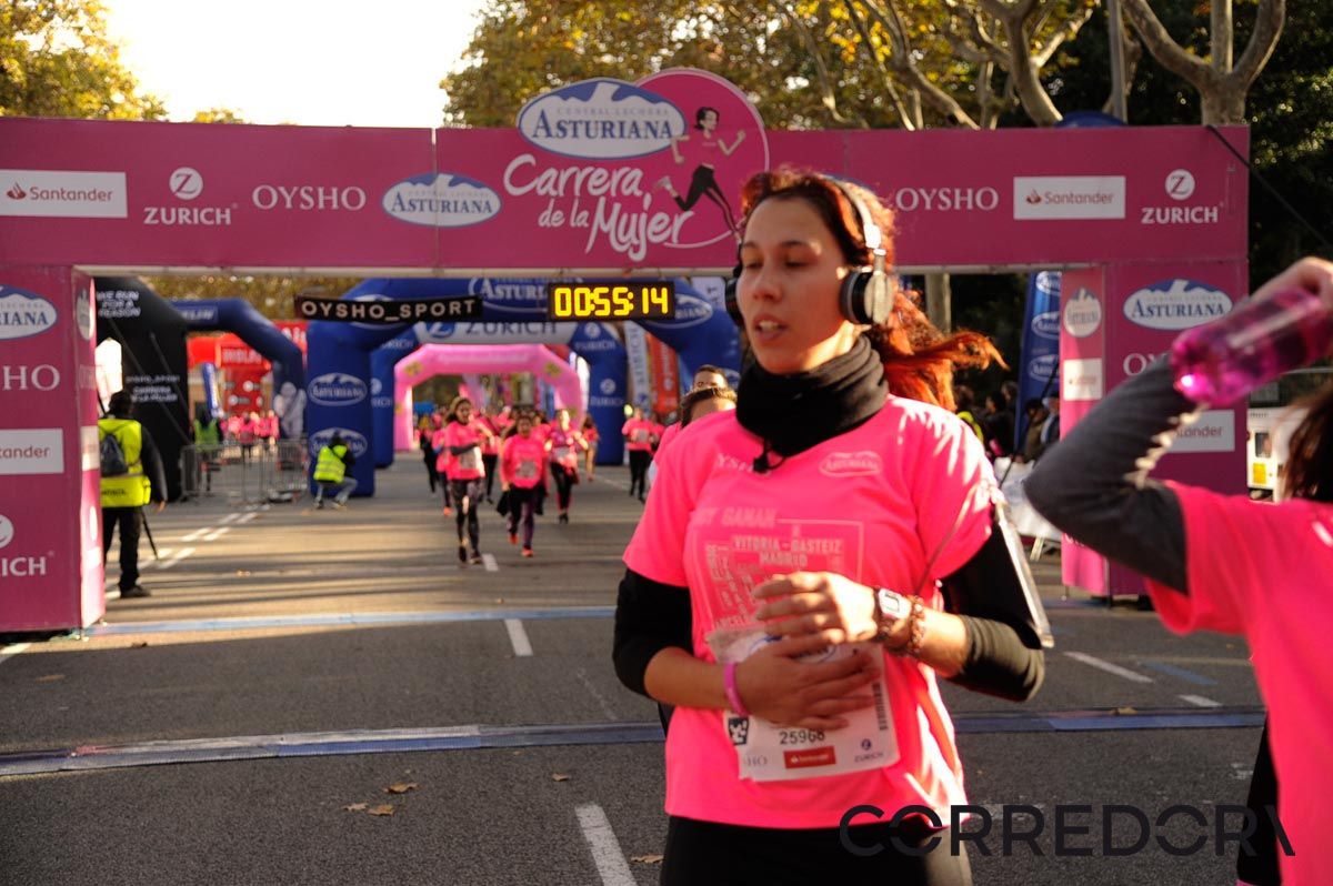 Llegada de la Carrera de la Mujer de Barcelona (ARCO DERECHO 17)