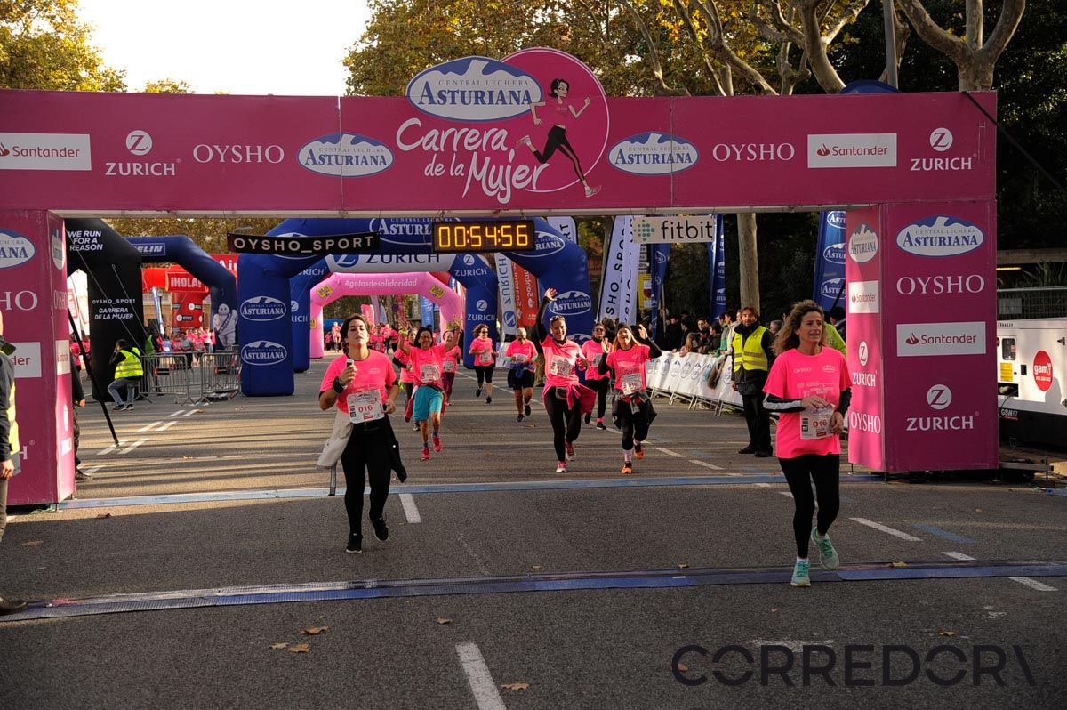 Llegada de la Carrera de la Mujer de Barcelona (ARCO DERECHO 16)