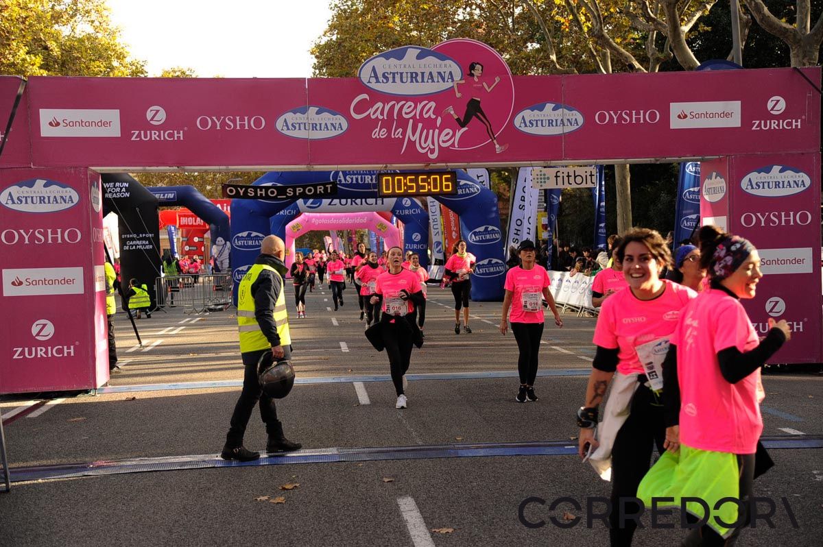 Llegada de la Carrera de la Mujer de Barcelona (ARCO DERECHO 17)
