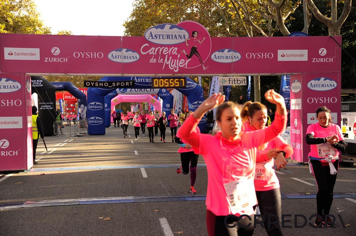 Llegada de la Carrera de la Mujer de Barcelona (ARCO DERECHO 18)