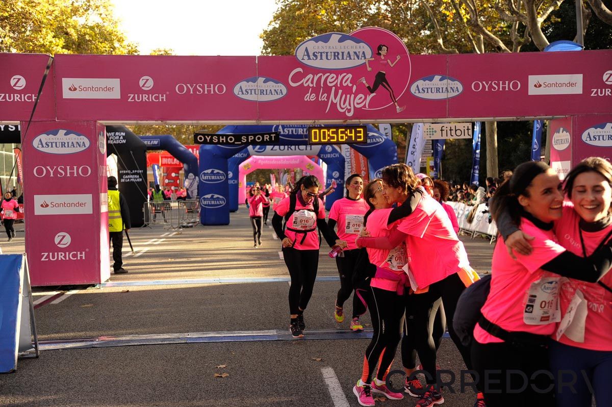 Llegada de la Carrera de la Mujer de Barcelona (ARCO DERECHO 18)