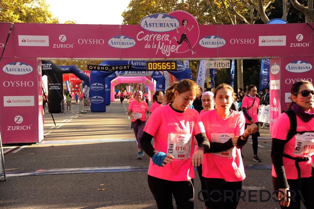 Llegada de la Carrera de la Mujer de Barcelona (ARCO DERECHO 18)