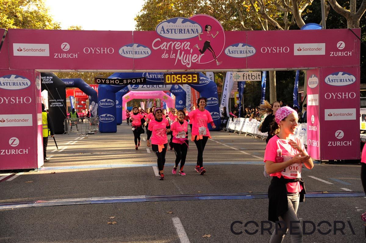 Llegada de la Carrera de la Mujer de Barcelona (ARCO DERECHO 18)