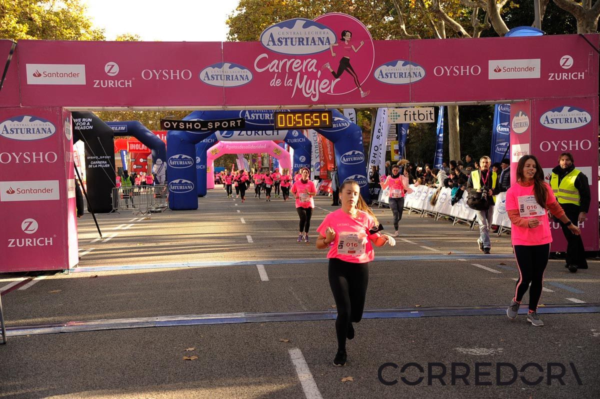 Llegada de la Carrera de la Mujer de Barcelona (ARCO DERECHO 19)