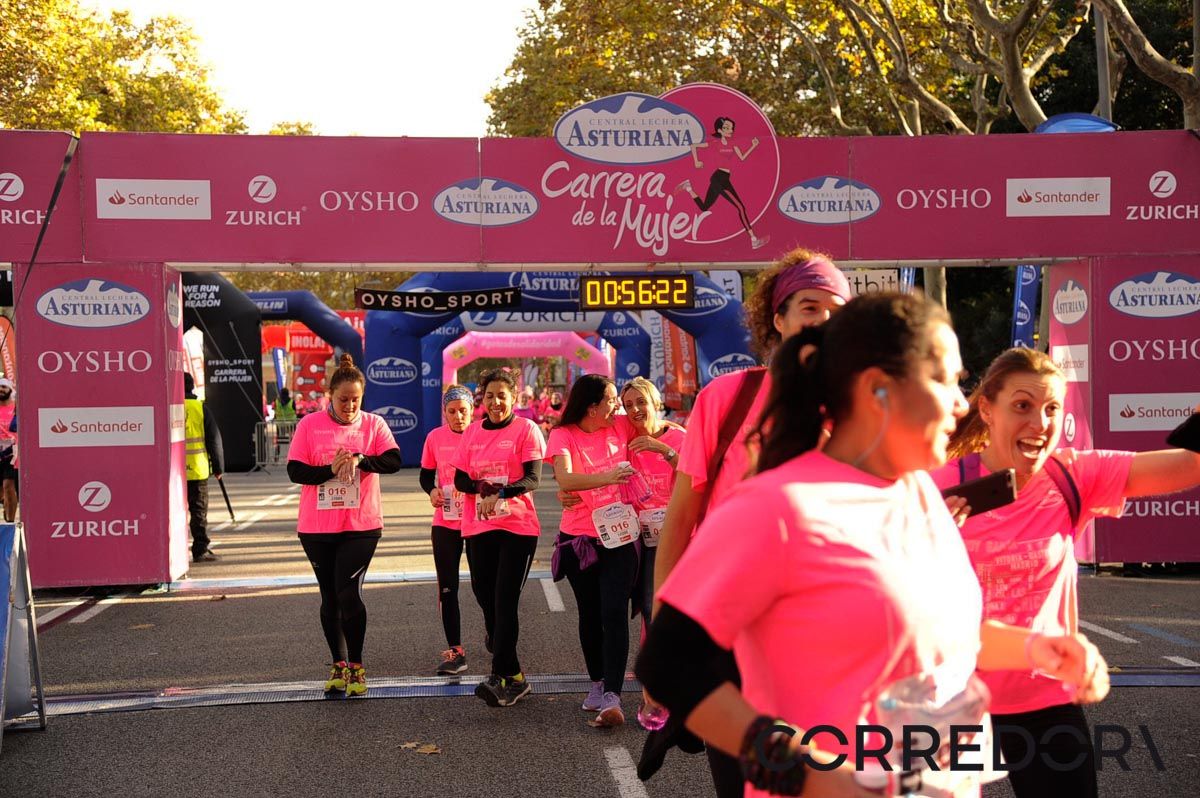 Llegada de la Carrera de la Mujer de Barcelona (ARCO DERECHO 18)