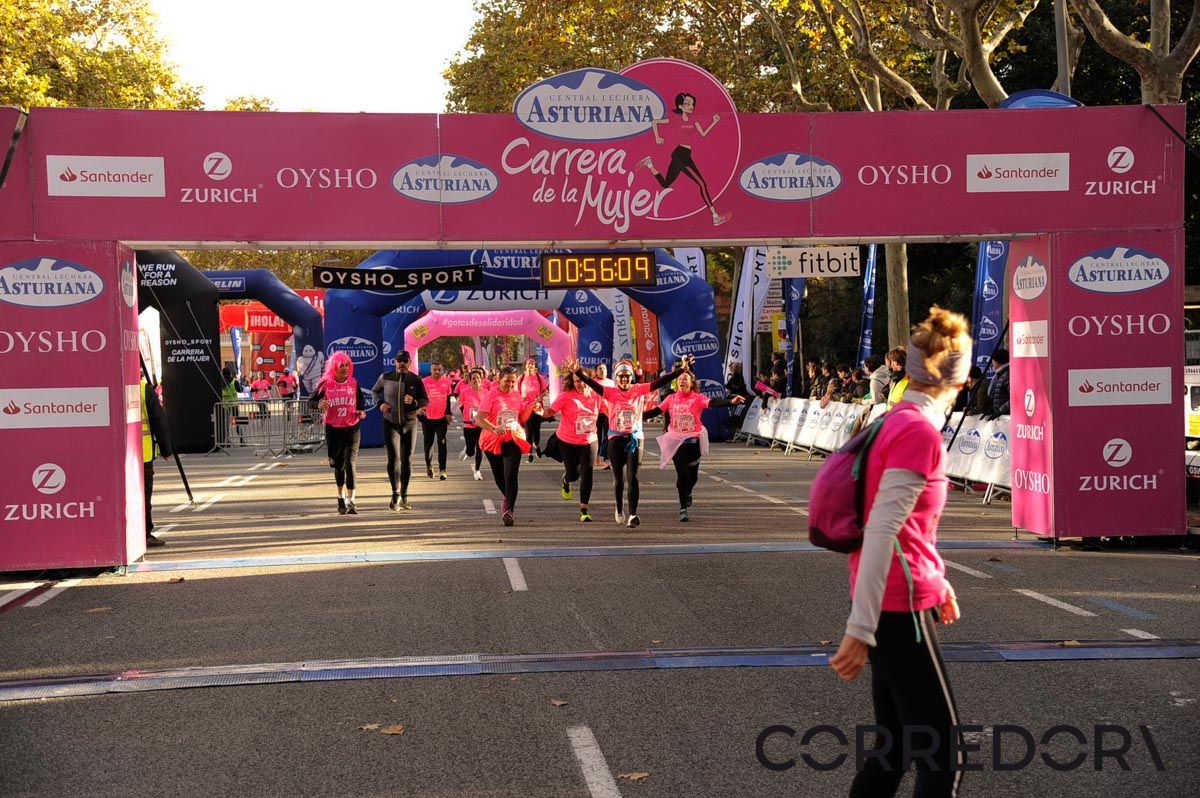 Llegada de la Carrera de la Mujer de Barcelona (ARCO DERECHO 18)