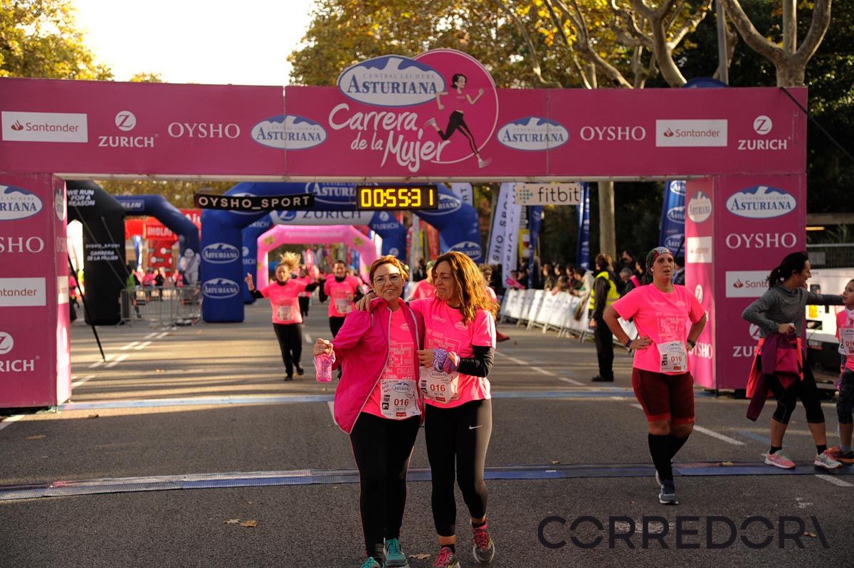 Llegada de la Carrera de la Mujer de Barcelona (ARCO DERECHO 17)