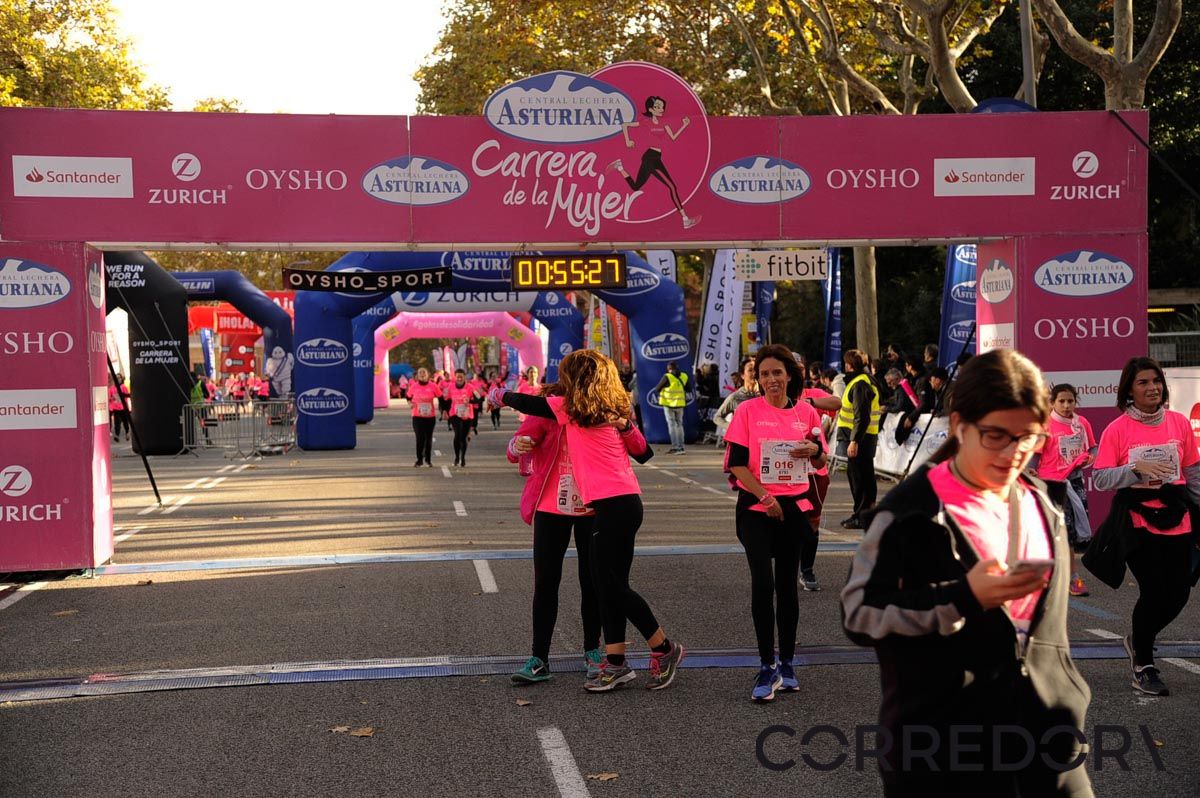 Llegada de la Carrera de la Mujer de Barcelona (ARCO DERECHO 17)
