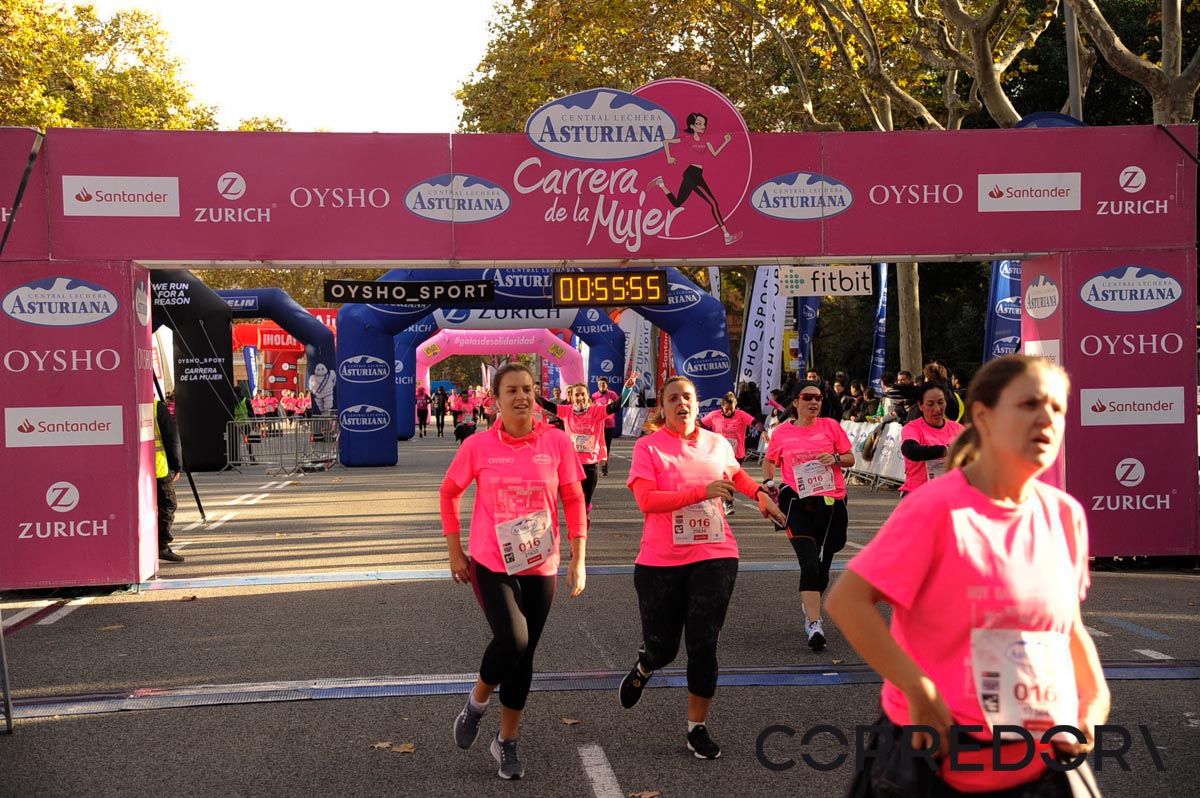 Llegada de la Carrera de la Mujer de Barcelona (ARCO DERECHO 18)
