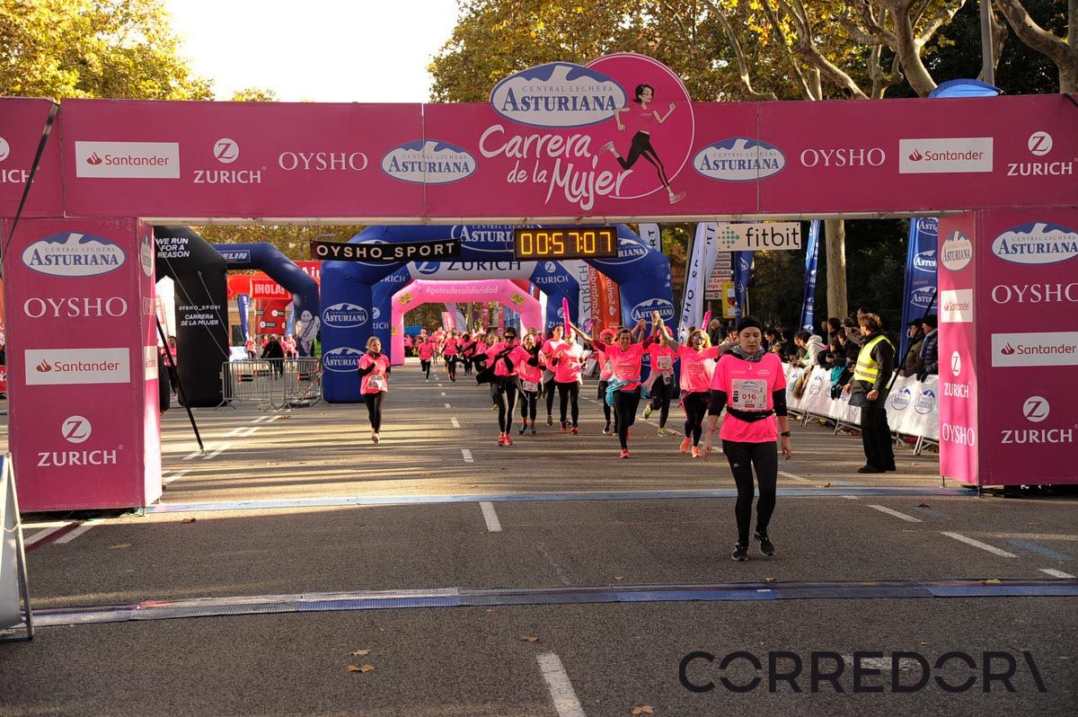 Llegada de la Carrera de la Mujer de Barcelona (ARCO DERECHO 19)