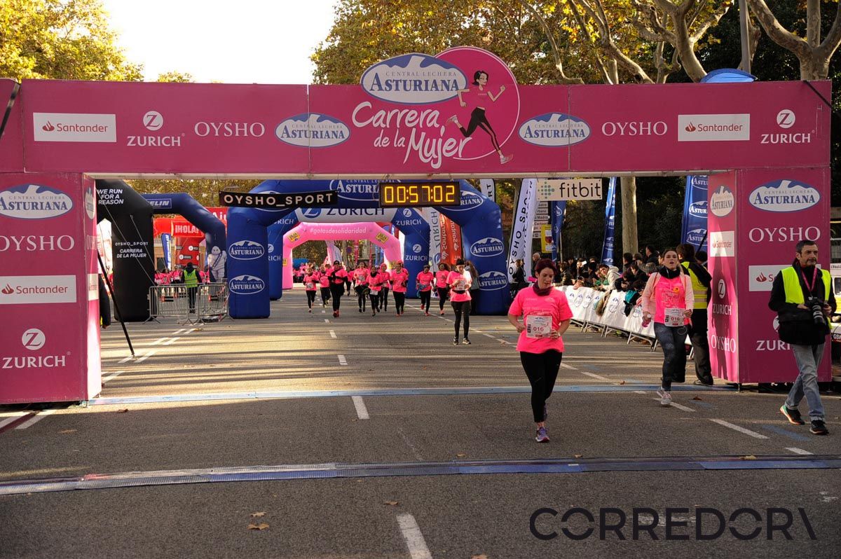 Llegada de la Carrera de la Mujer de Barcelona (ARCO DERECHO 19)