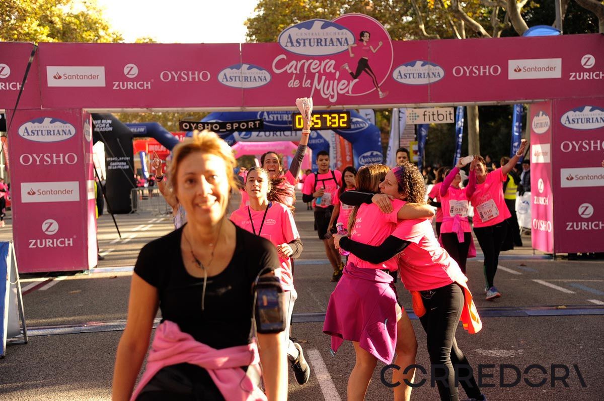 Llegada de la Carrera de la Mujer de Barcelona (ARCO DERECHO 19)