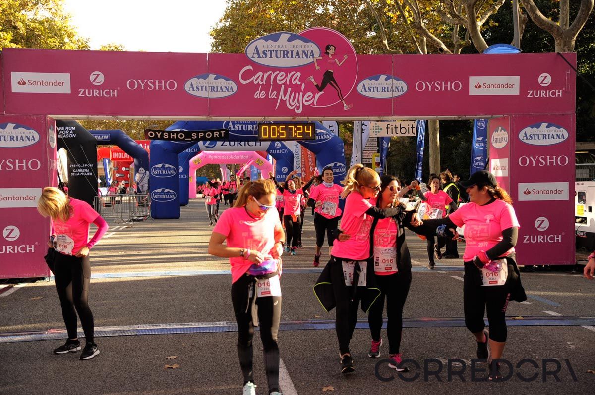 Llegada de la Carrera de la Mujer de Barcelona (ARCO DERECHO 19)
