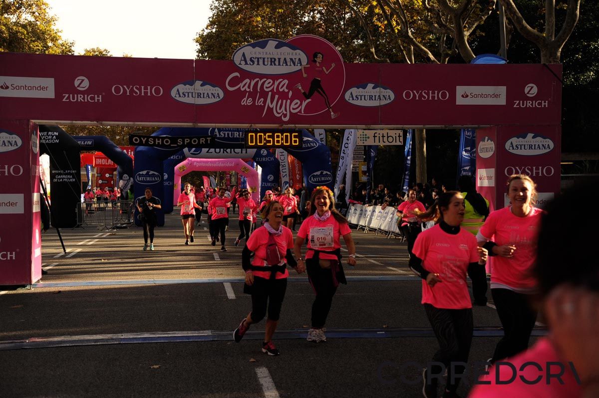 Llegada de la Carrera de la Mujer de Barcelona (ARCO DERECHO 20)