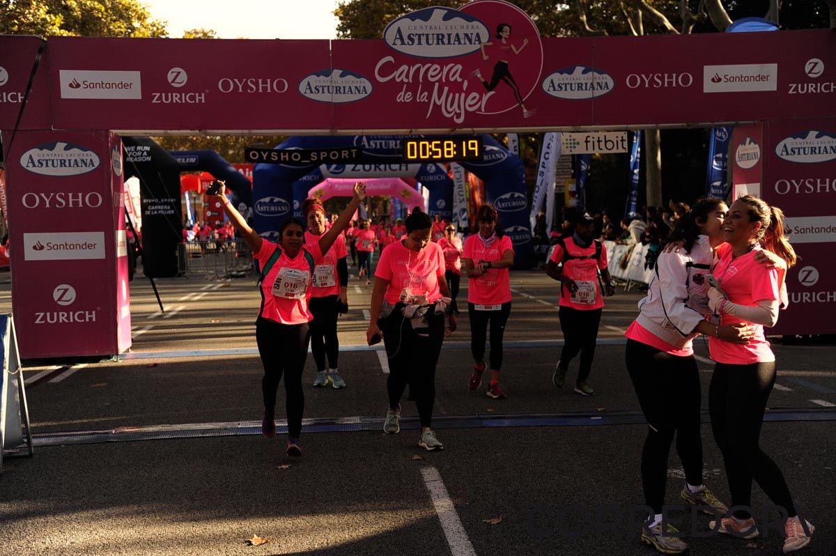 Llegada de la Carrera de la Mujer de Barcelona (ARCO DERECHO 20)