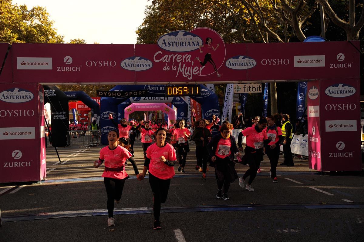 Llegada de la Carrera de la Mujer de Barcelona (ARCO DERECHO 21)