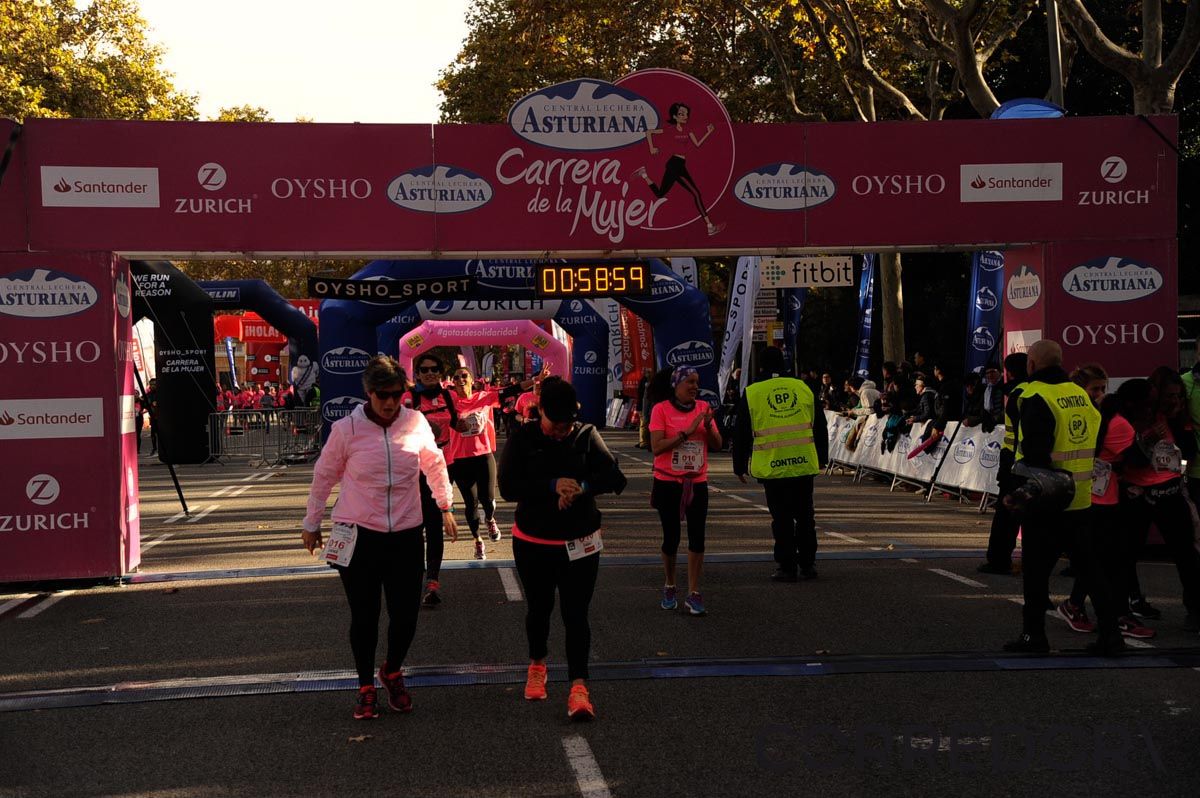 Llegada de la Carrera de la Mujer de Barcelona (ARCO DERECHO 21)