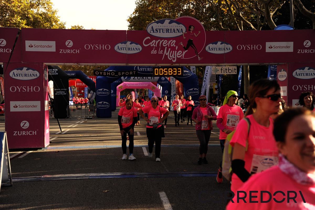 Llegada de la Carrera de la Mujer de Barcelona (ARCO DERECHO 21)