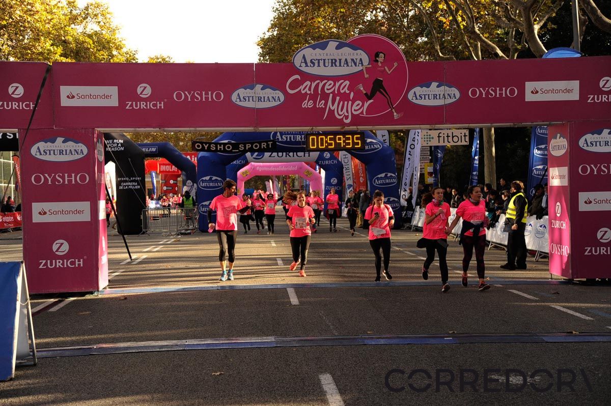 Llegada de la Carrera de la Mujer de Barcelona (ARCO DERECHO 22)