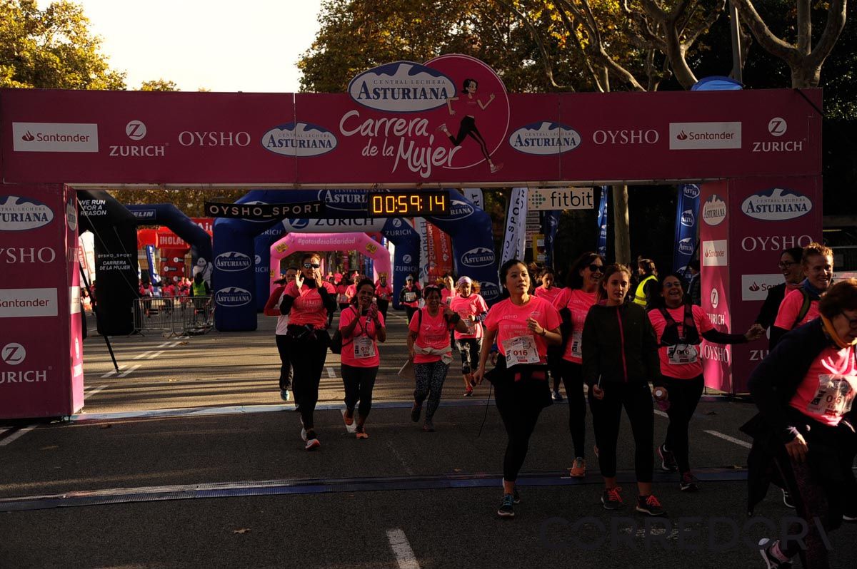 Llegada de la Carrera de la Mujer de Barcelona (ARCO DERECHO 22)