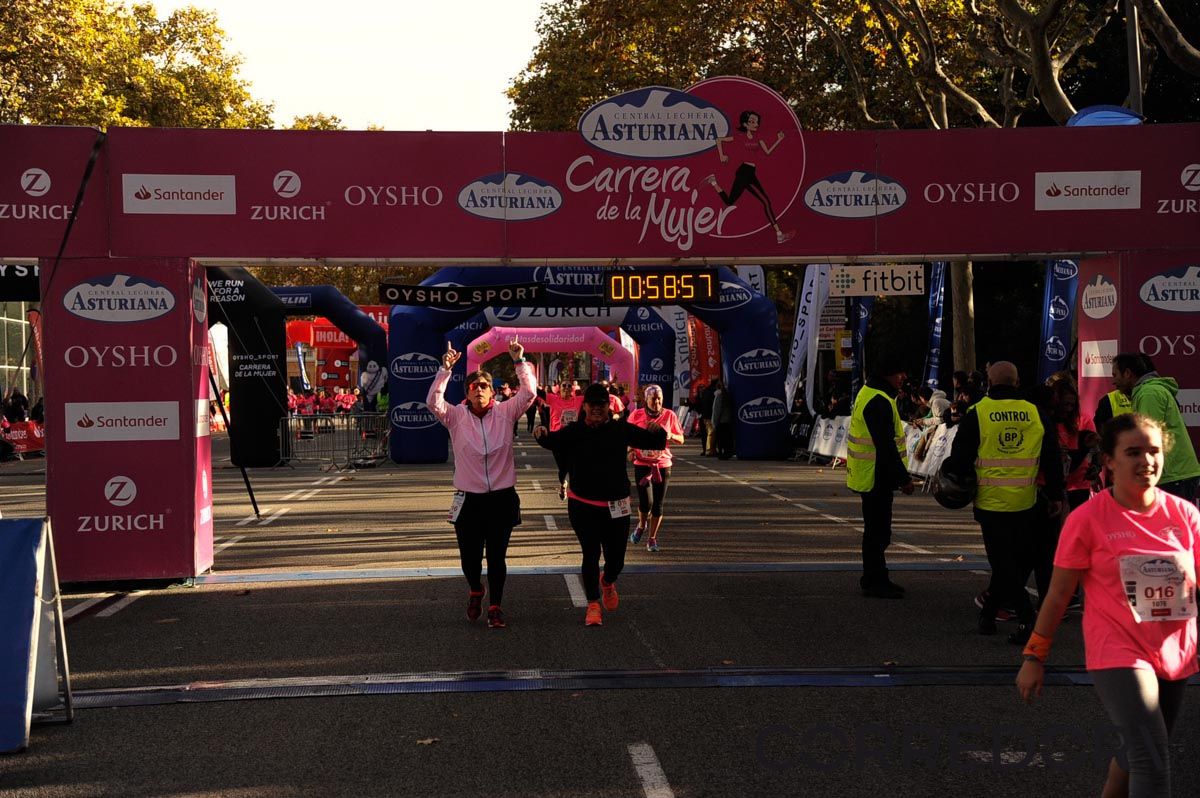 Llegada de la Carrera de la Mujer de Barcelona (ARCO DERECHO 21)