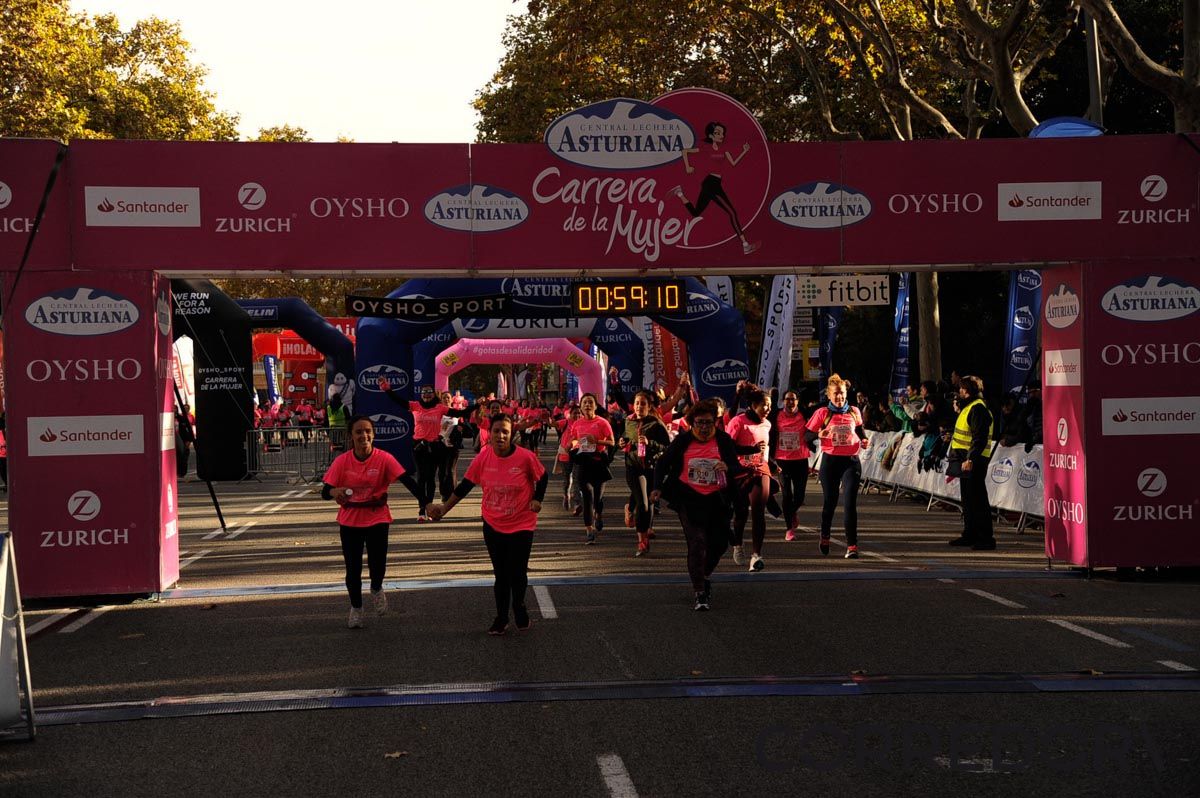 Llegada de la Carrera de la Mujer de Barcelona (ARCO DERECHO 21)