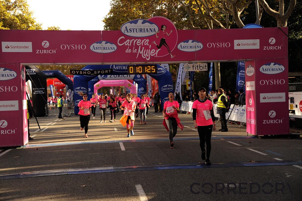 Llegada de la Carrera de la Mujer de Barcelona (ARCO DERECHO 24)