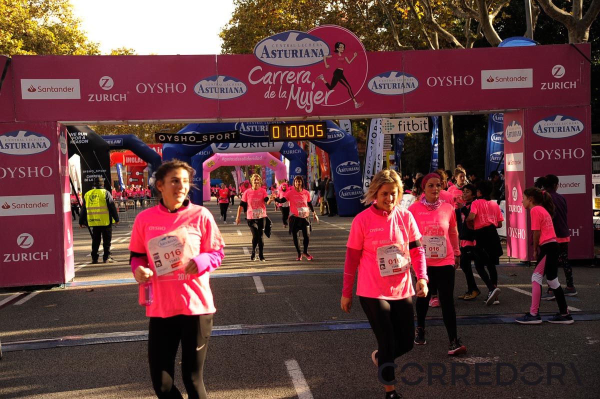 Llegada de la Carrera de la Mujer de Barcelona (ARCO DERECHO 22)