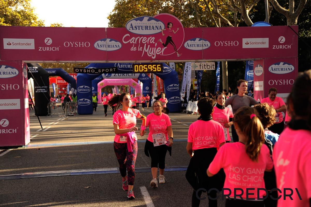 Llegada de la Carrera de la Mujer de Barcelona (ARCO DERECHO 22)