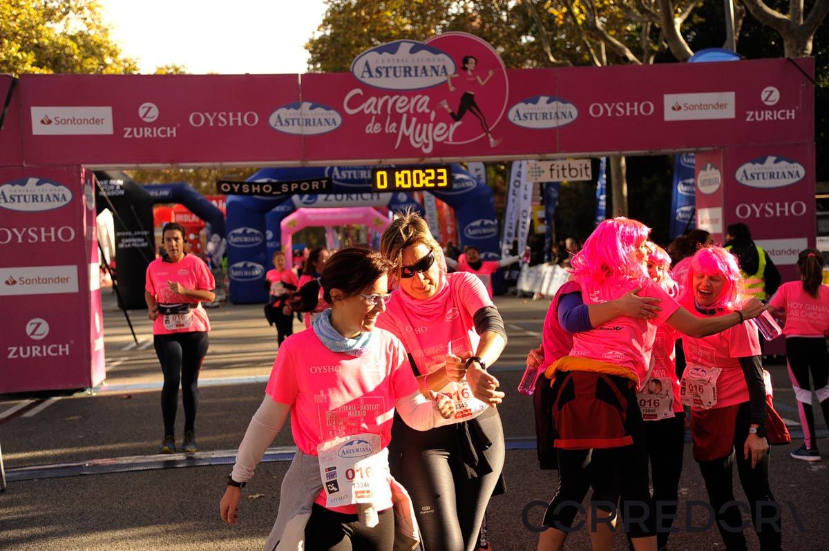 Llegada de la Carrera de la Mujer de Barcelona (ARCO DERECHO 23)