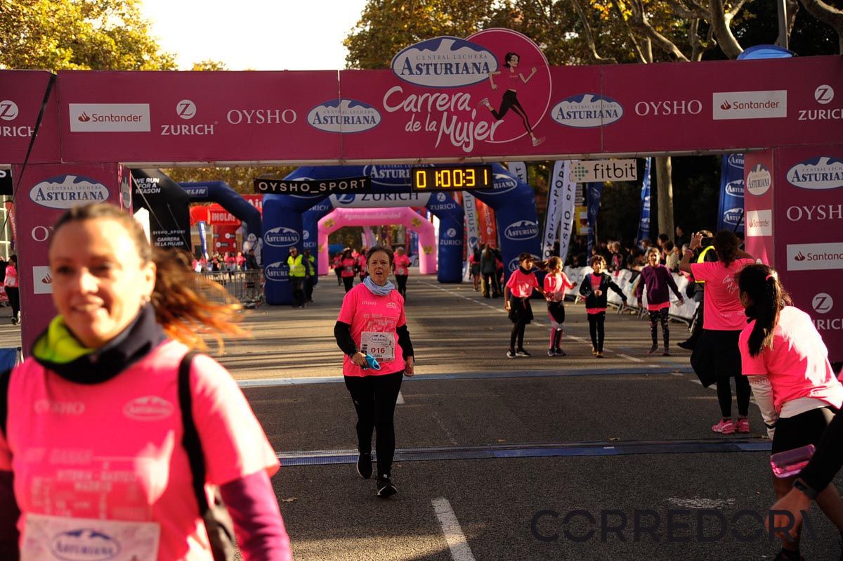 Llegada de la Carrera de la Mujer de Barcelona (ARCO DERECHO 23)