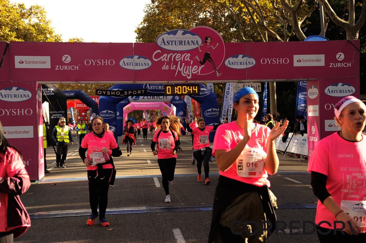 Llegada de la Carrera de la Mujer de Barcelona (ARCO DERECHO 23)