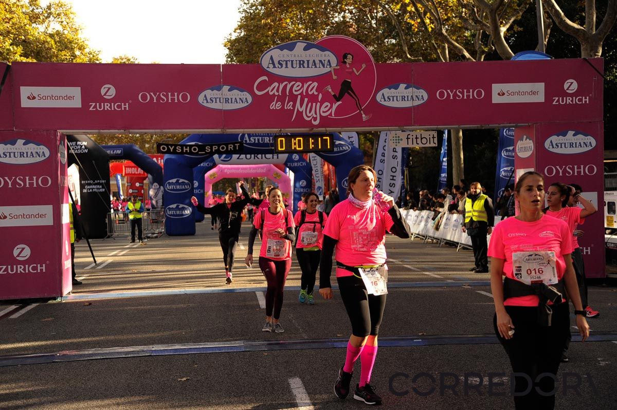Llegada de la Carrera de la Mujer de Barcelona (ARCO DERECHO 24)