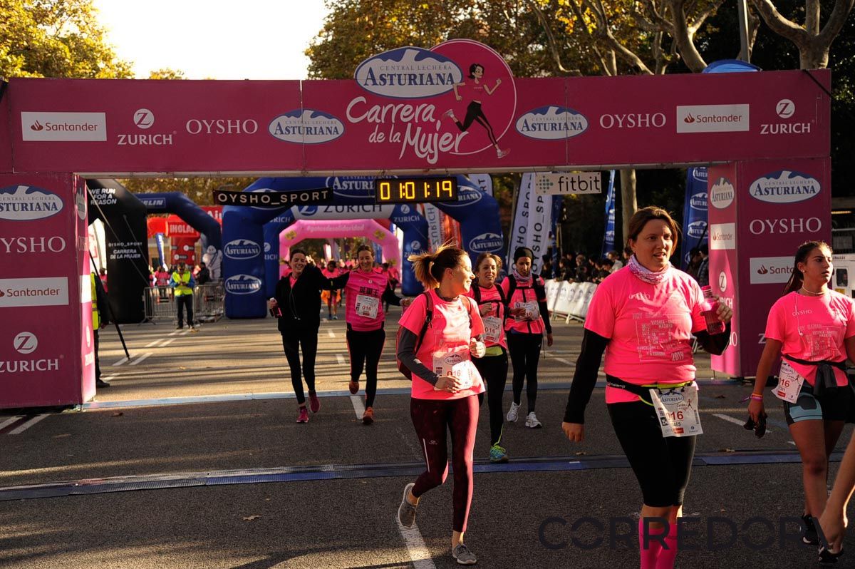 Llegada de la Carrera de la Mujer de Barcelona (ARCO DERECHO 24)