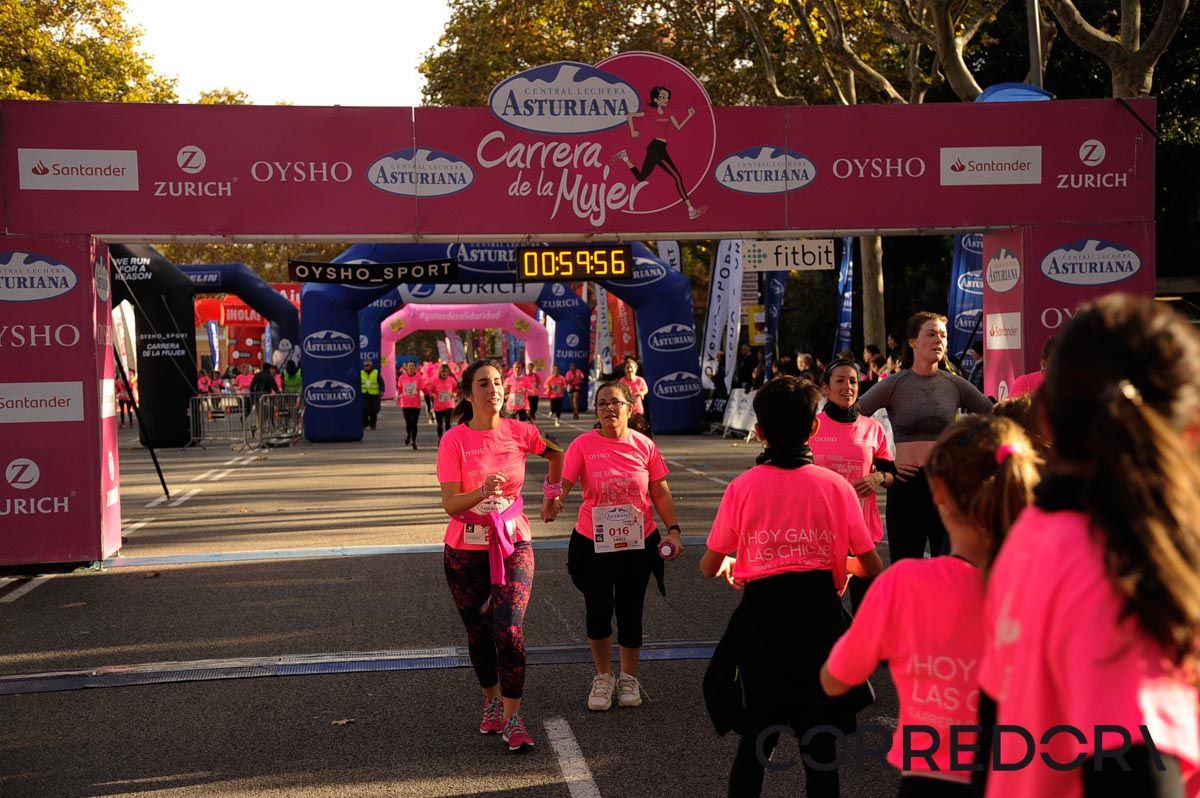 Llegada de la Carrera de la Mujer de Barcelona (ARCO DERECHO 22)